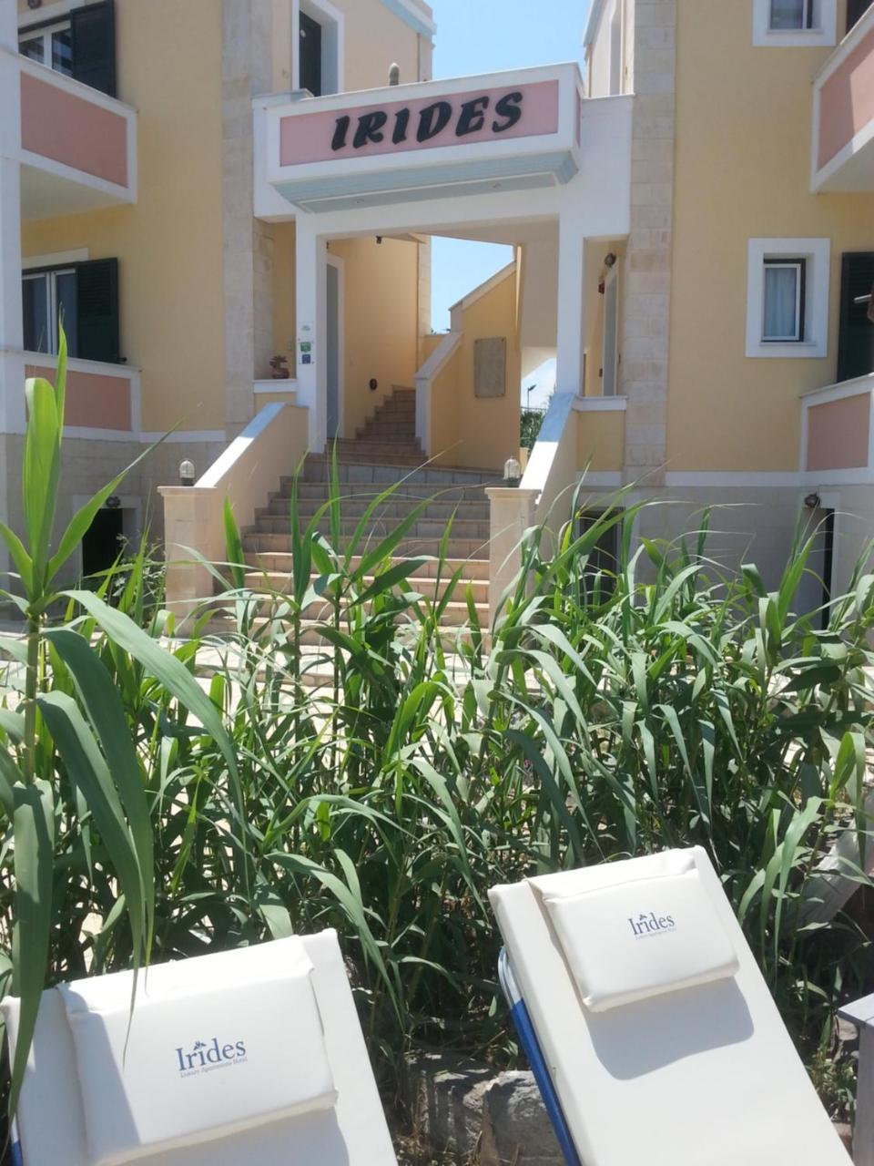 Irides Aparthotel Vathikoilon Exteriör bild