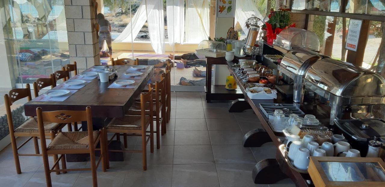 Irides Aparthotel Vathikoilon Exteriör bild